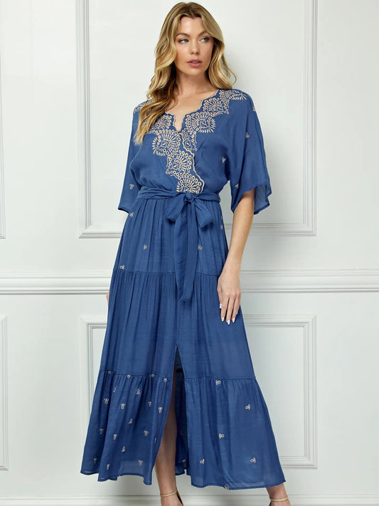 Vestido Campesino Bordado con cuello en V y Forrado