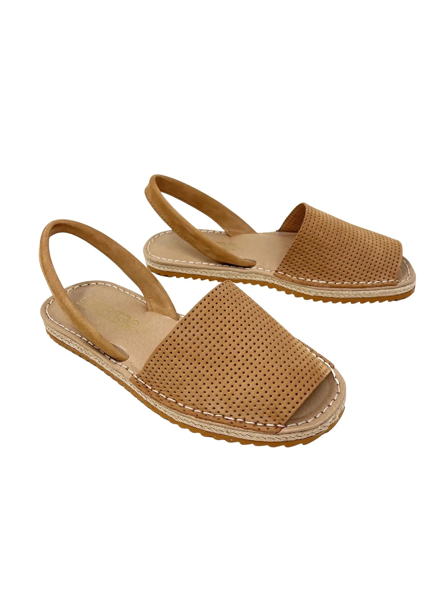 Sandals in Light Brown Leather