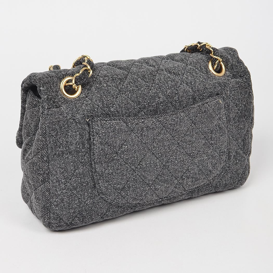 Cartera Quilted Negra con Cadena Entrelazada